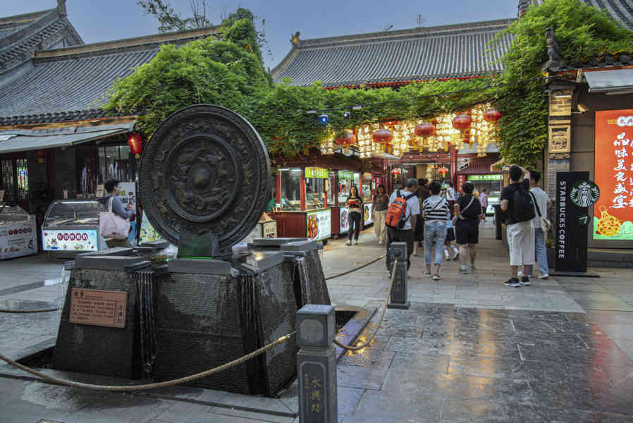 China - Xi'an 082 - mercadillo.jpg